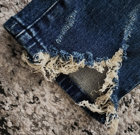 BLANKNYC The Madison Crop Highrise Jeans Womens Size 24 NWT - Picture 2 of 8